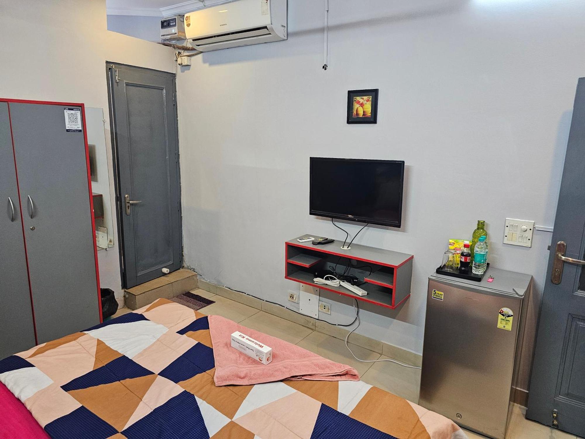 Deer Park Home Stay Yeni Delhi Dış mekan fotoğraf